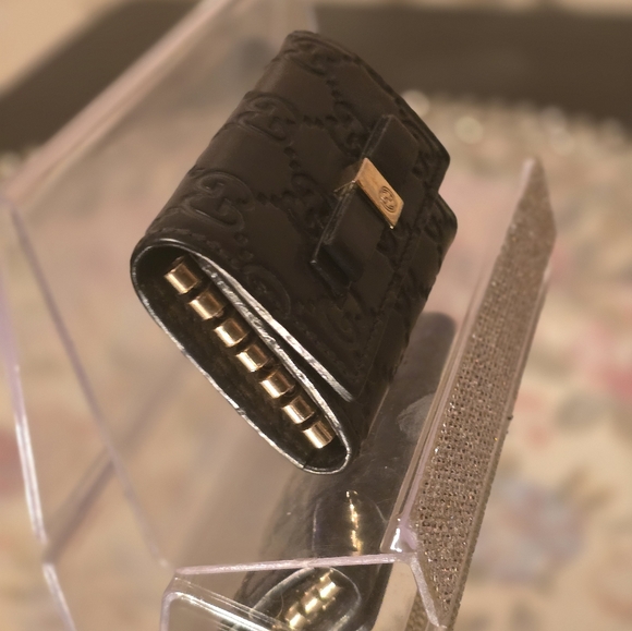 Gucci KEYCASE (FREE)GIVEAWAY ITEM - Picture 8 of 11